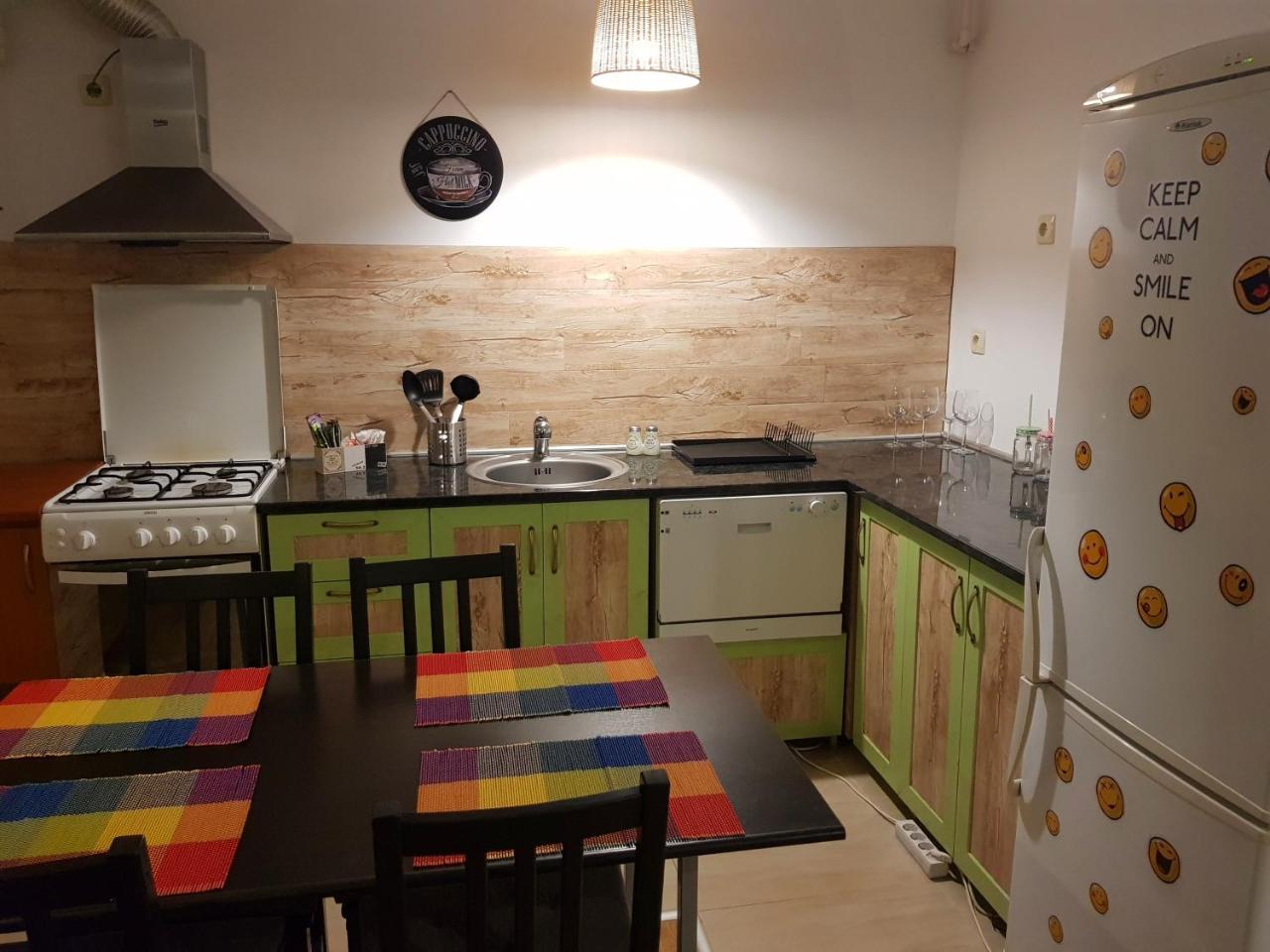 Modern Apartment With Pool In North Bucharest Cretuleasca المظهر الخارجي الصورة