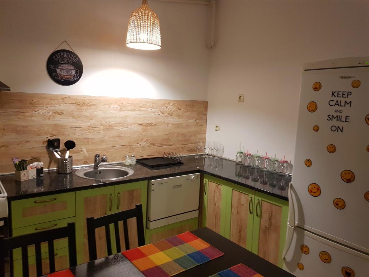 Modern Apartment With Pool In North Bucharest Cretuleasca المظهر الخارجي الصورة